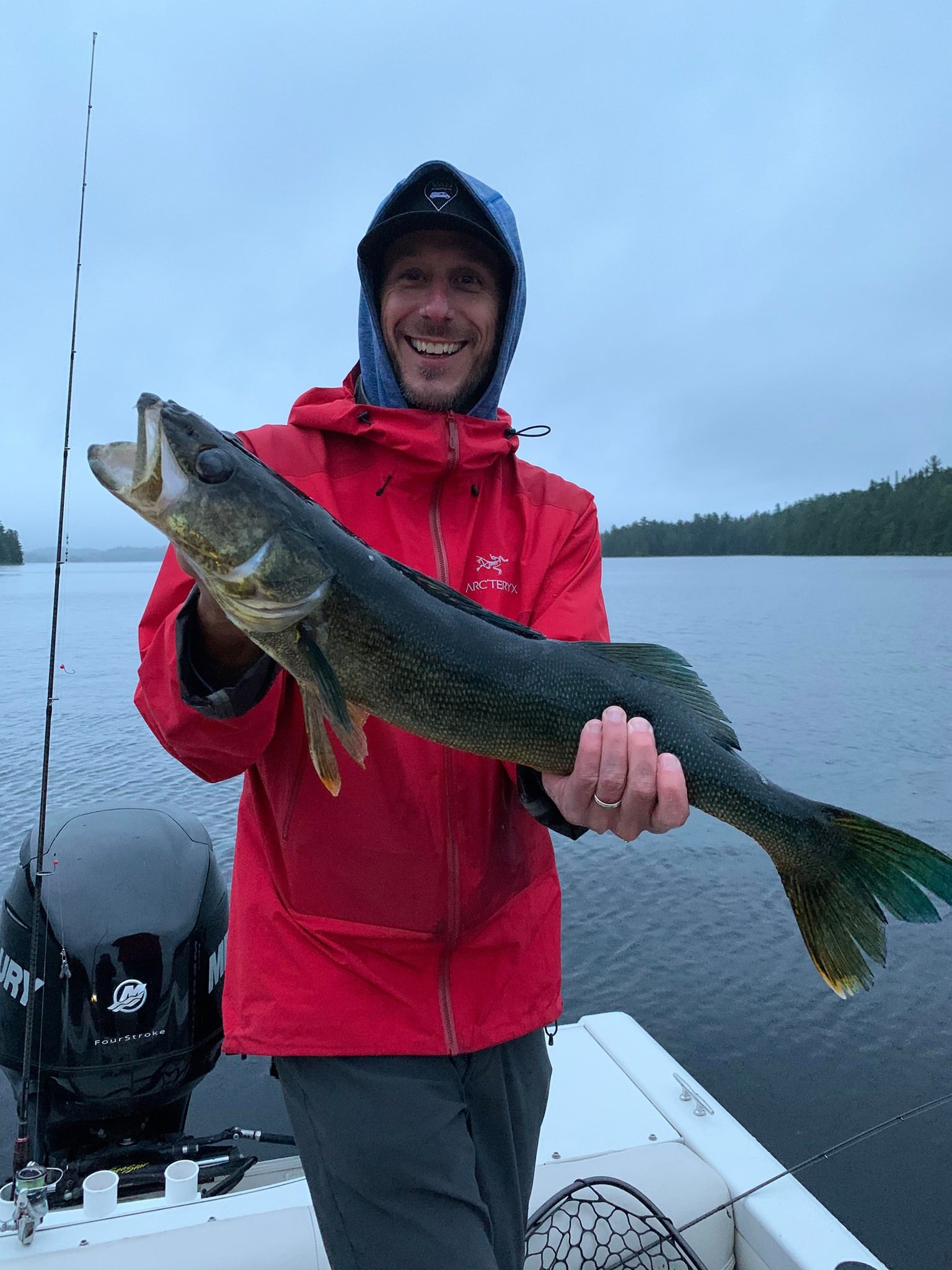 Gagne ton voyage de pêche à la Pourvoirie Taggart Bay Lodge - Un forfait de 3 jours à la Pourvoirie Taggart Bary Lodge pour 2 personnes. - $ à vendre sur le site d'annonces classées Clicannonces.ca
