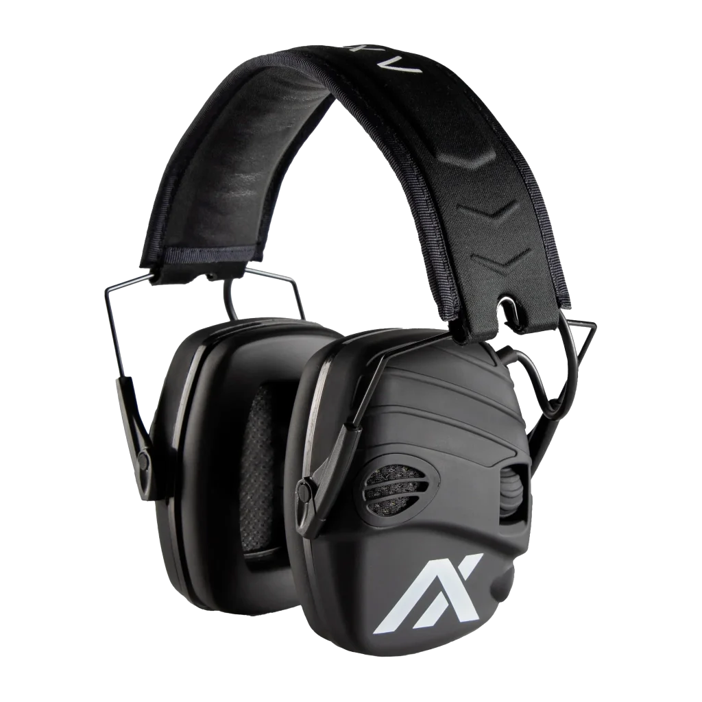 PROTECTEUR D'OREILLES ÉLECTRONIQUE AXIL TRACKR - Les protecteurs d'oreilles électroniques TRACKR™ vous offrent un design compact pour plus de confort et de taille pour tous vos environnements où vous avez besoin d'entendre et de protéger votre audition en même temps. L'amélioration du son clair et fluide vous permet d'entendre ce que vous voulez tout en protégeant votre audition des sons forts nocifs. - 69.99 $ à vendre sur le site d'annonces classées Clicannonces.ca