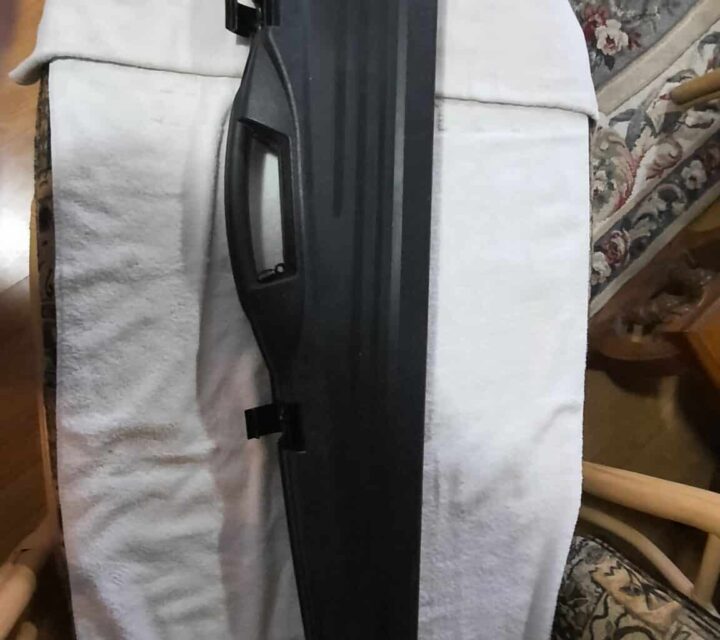 8 po à 3.5 po; Épaisseur 9 cm