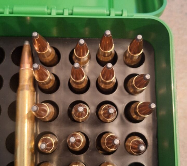 20 Munitions Hornady 30-06 150 grains Whitetail 40.00$ neuve vien d'être acheté changer calibre seulement munition le boîtier vien pas avec seulement munition 418-930-4965