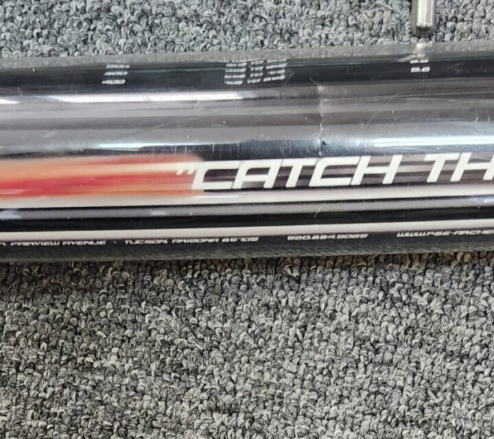 Arc avec flèche et gant