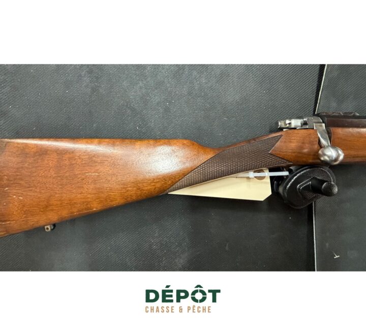 Système de verrouillage : Action à verrou de type Ruger M77 modifiée pour les armes à chargement par la bouche