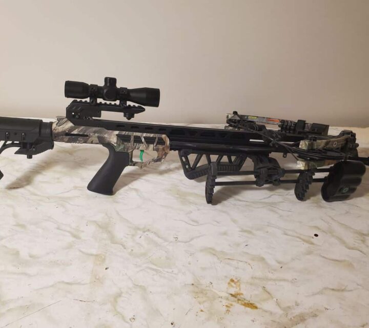 Arbalète Centerpoint Amped 425 avec carquois