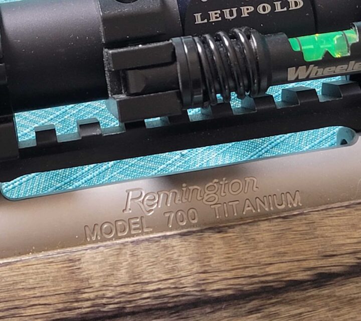 remington 700 alaskan titanium modifier lunette de viser leupold 3x9-40 avec cds. état neuf. shipping a vos frais.