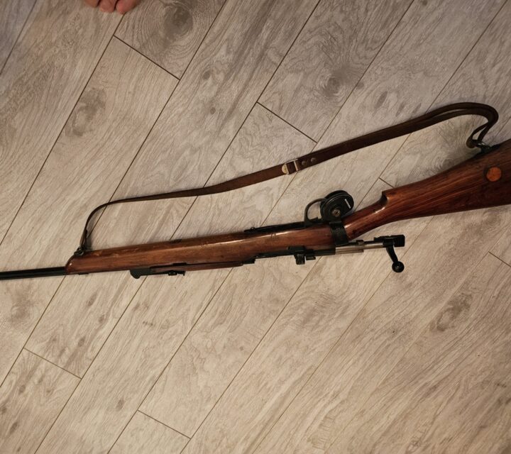 Arme historique en bon état