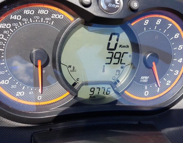 *****SEULEMENT 977.6 KM****8500$*******