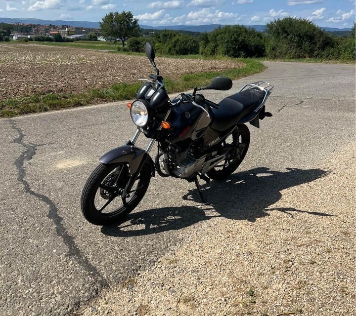 Yamaha 125 YBR