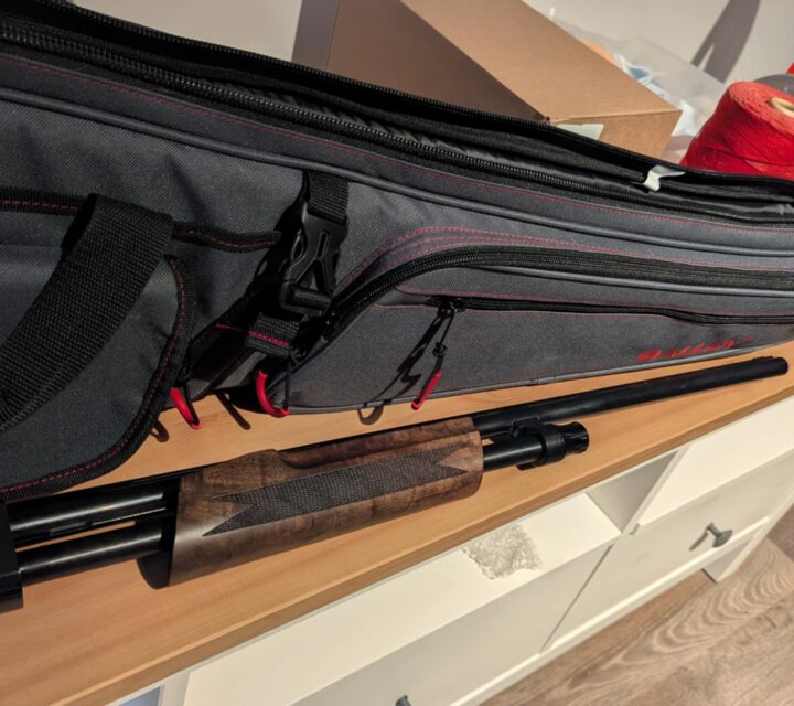 il a ete acheter il y a 1 mois environ