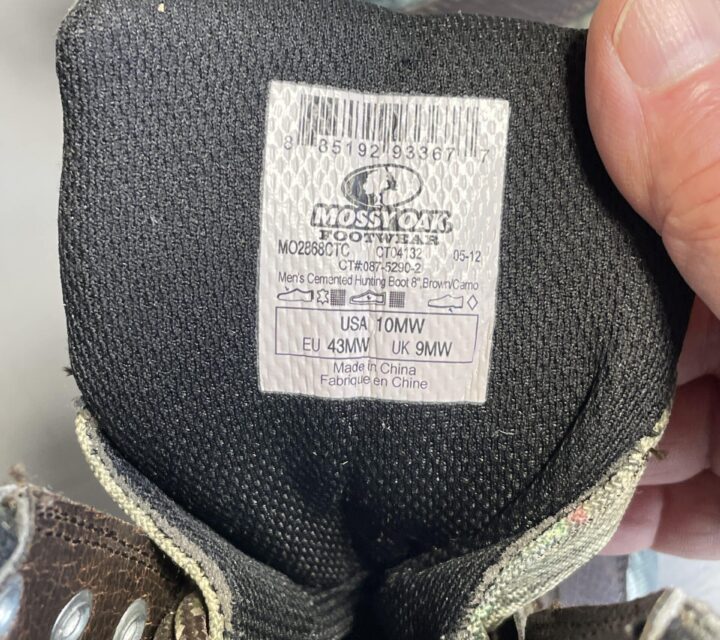 Bottes de chasse grandeur 10 utilisé une fois.