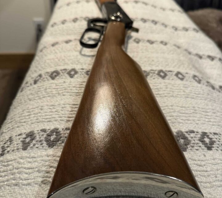 Winchester 94 30-30 Commemorative Buffalo Bill (8 coups) cannon 26 pouces