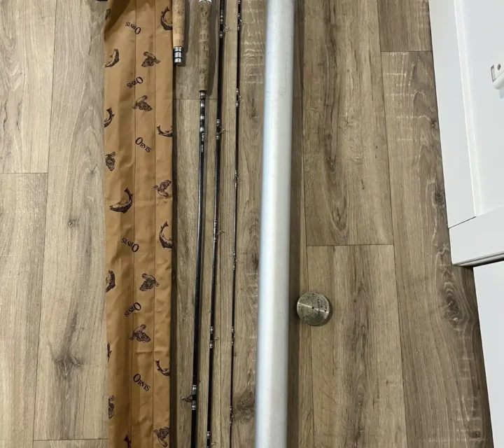 étui et tube aluminium inclus(canne neuve)valeur 1100$