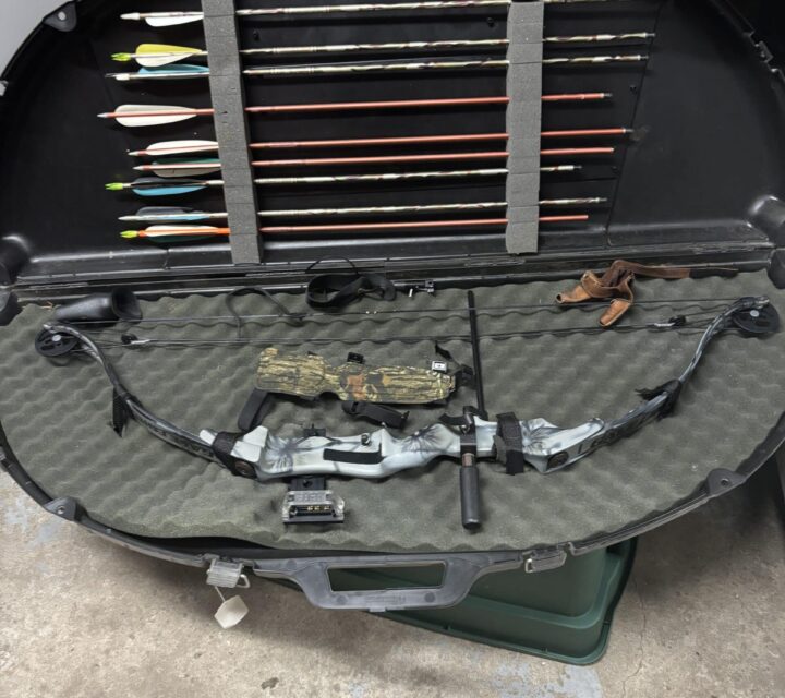 Arc jennings gale force 45-60lbs avec toutes l équipements