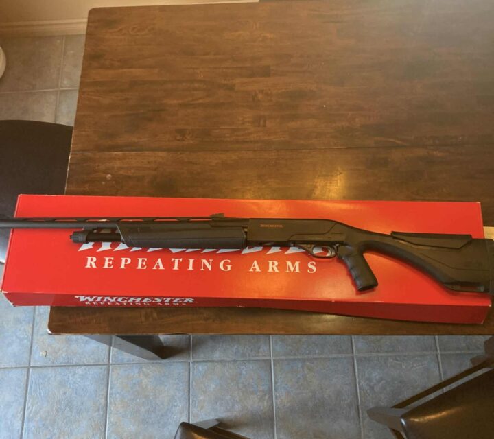 Fusil à dindon Winchester SXP calibre 20. Comme neuf