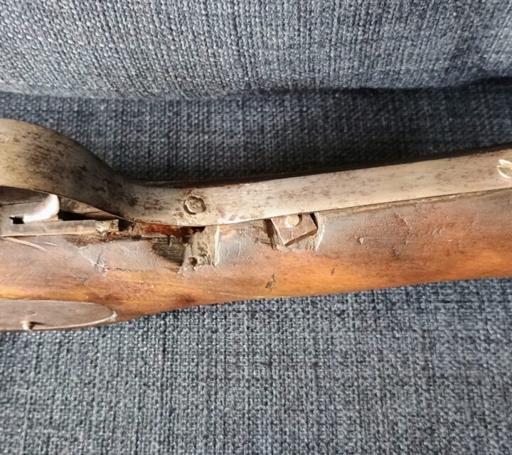 poinçon de la couronne Royale possiblement du 19 ième siècle.