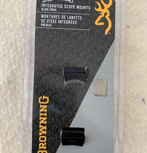 Montures pour tube de 1 pouce avec l'ensemble des vis de fixation. Pour carabine Browning. Très propre