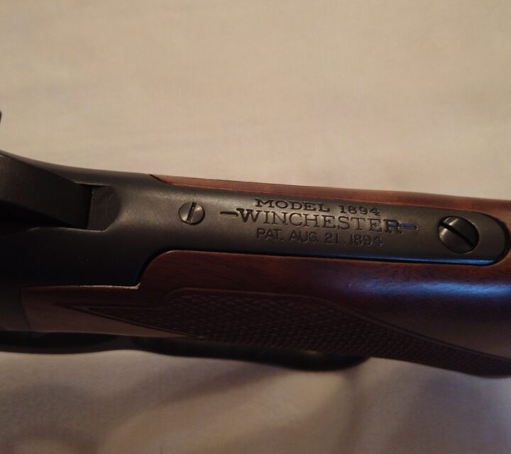 Très belle arme de collection Winchester 1893 Centennial Edition High Grade