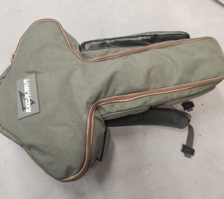 arbalete neuve acheté chez pronature et revendu a moitier du prix avec équippement