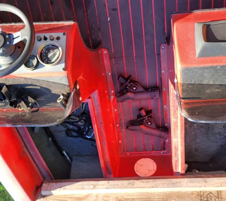 très maniable et rapide avec beaucoup d équipement