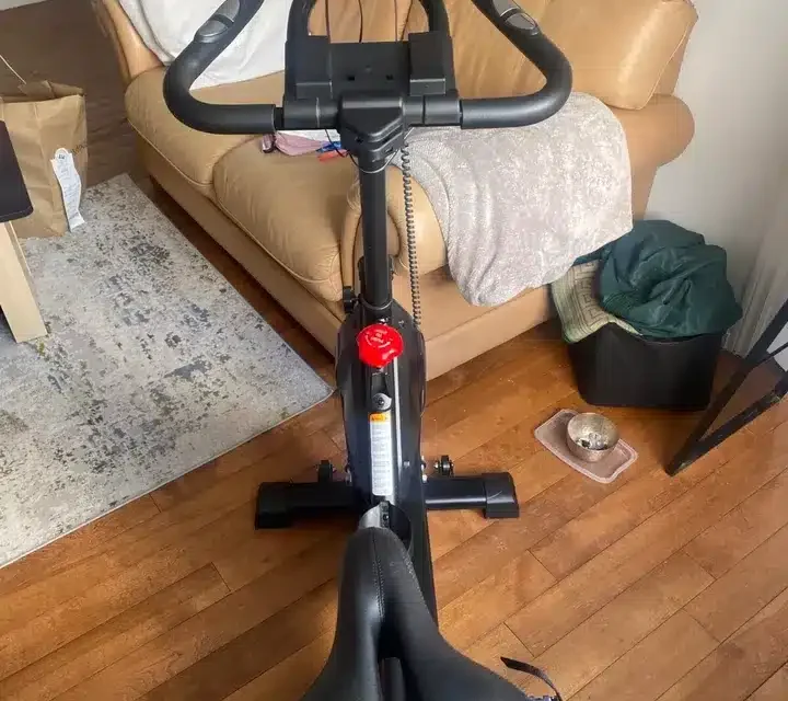 ce vélo sera un compagnon fidèle pour vos séances de sport à venir.