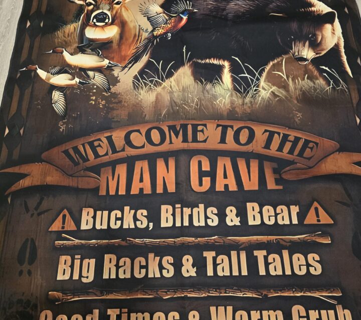 Magnifique tapis de chasse neuf de 77 pouces X 57 pouces