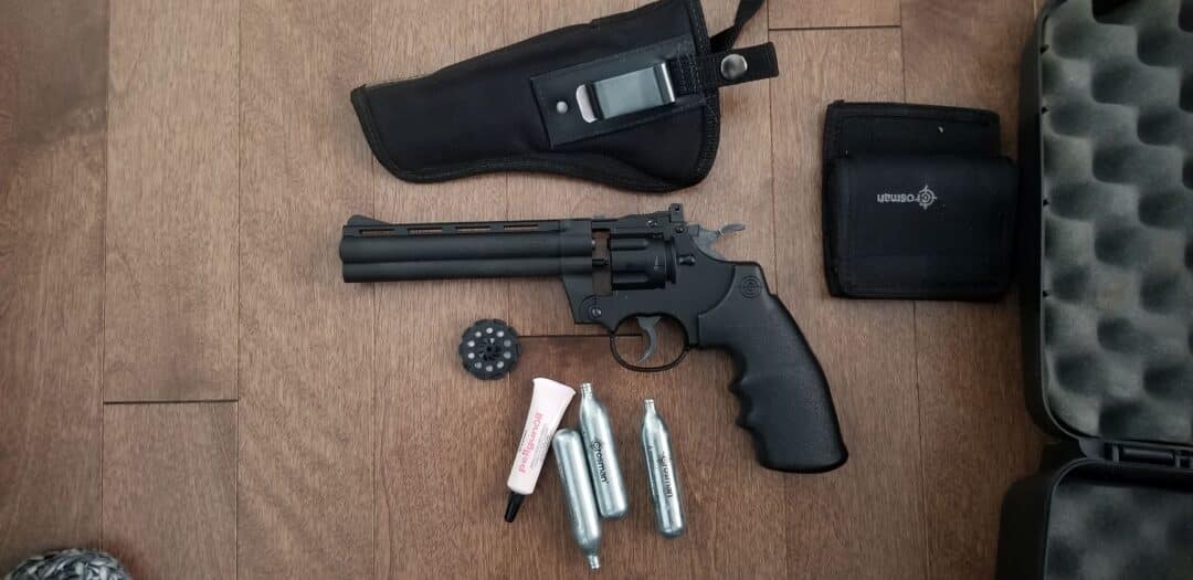 PISTOLET Co2 et accessoires