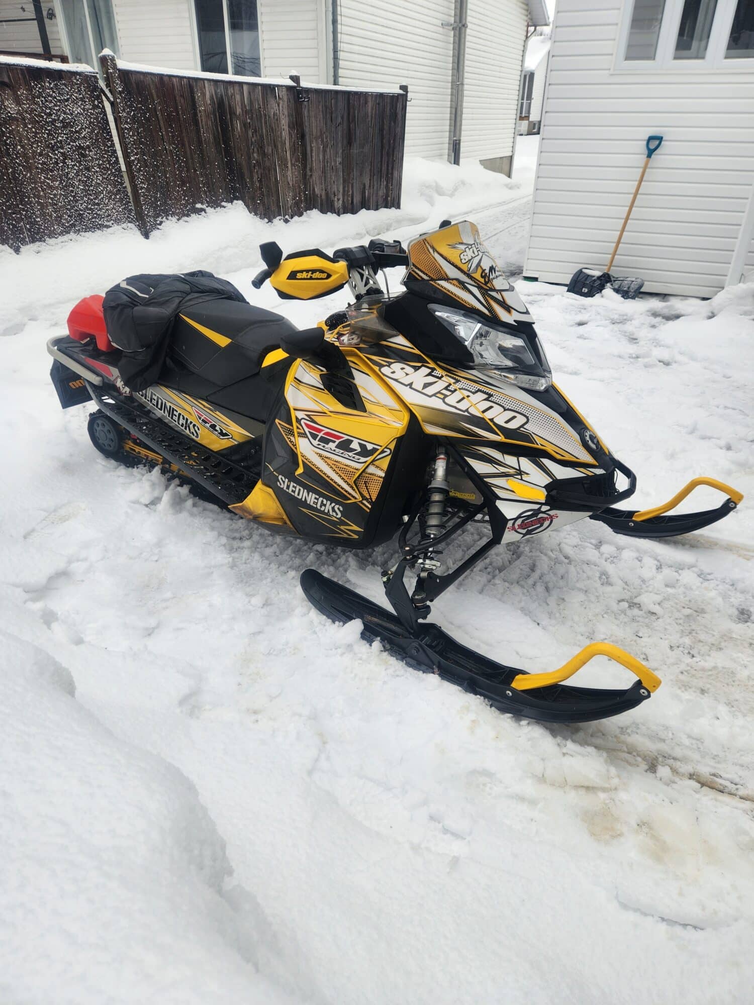 2013 BRP Skidoo mxz tnt 800