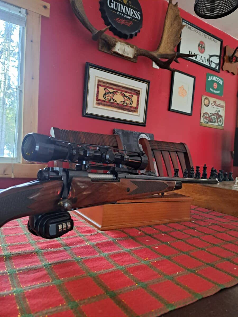 Carabine 300 win magnum avec scope