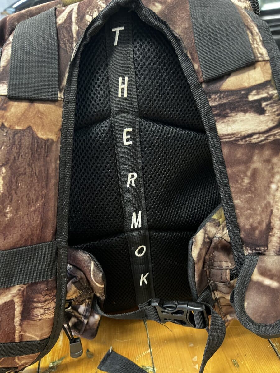 Chasse -Sac à dos camo marque THERMOK