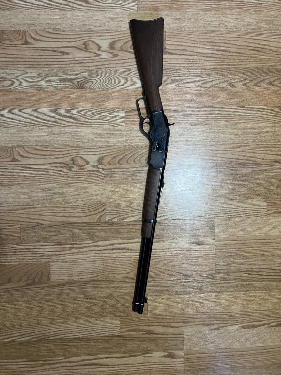 Winchester 1873 neuve 45 colt