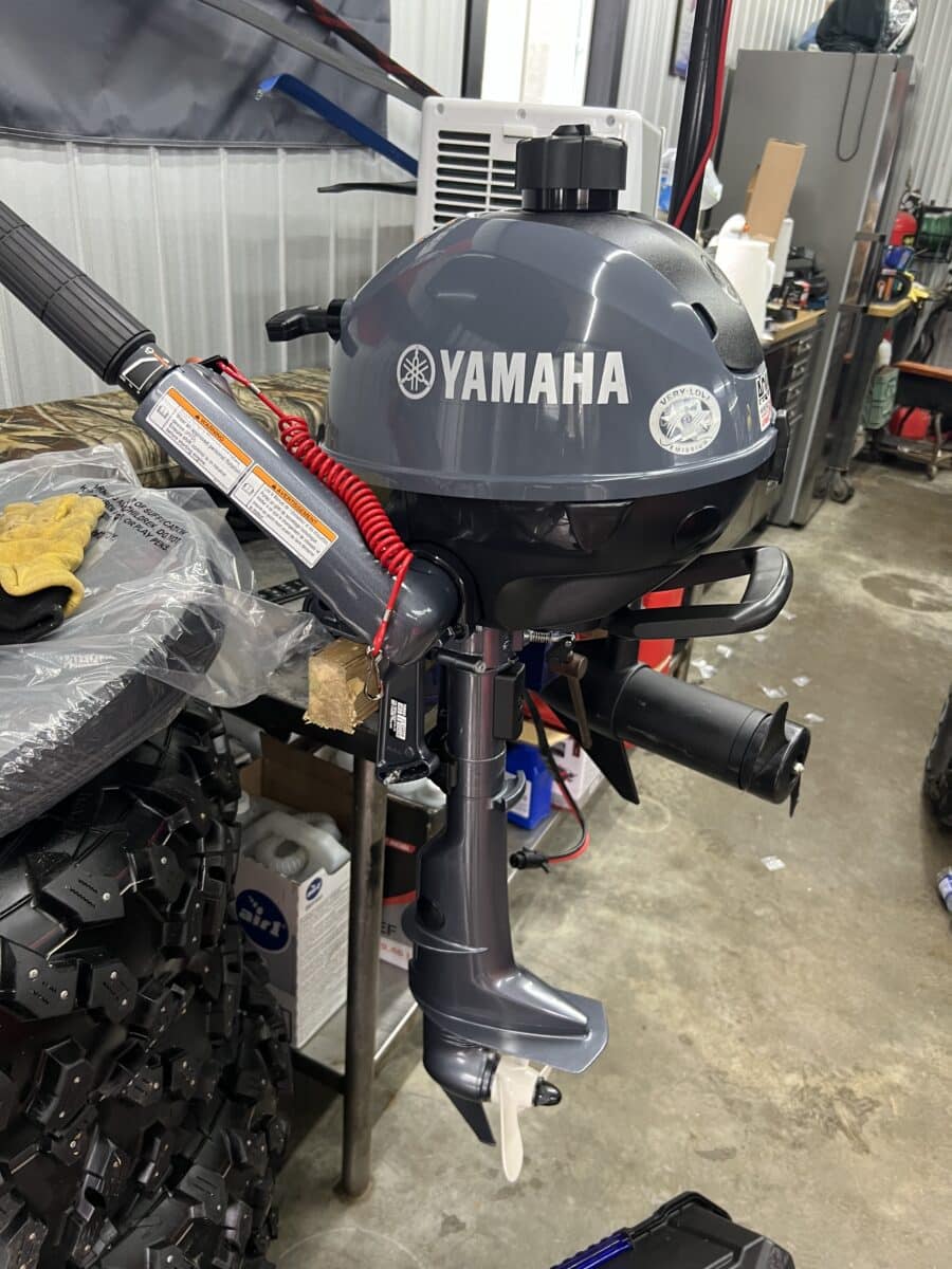 Yamaha 2023 2.5 neuf garantie