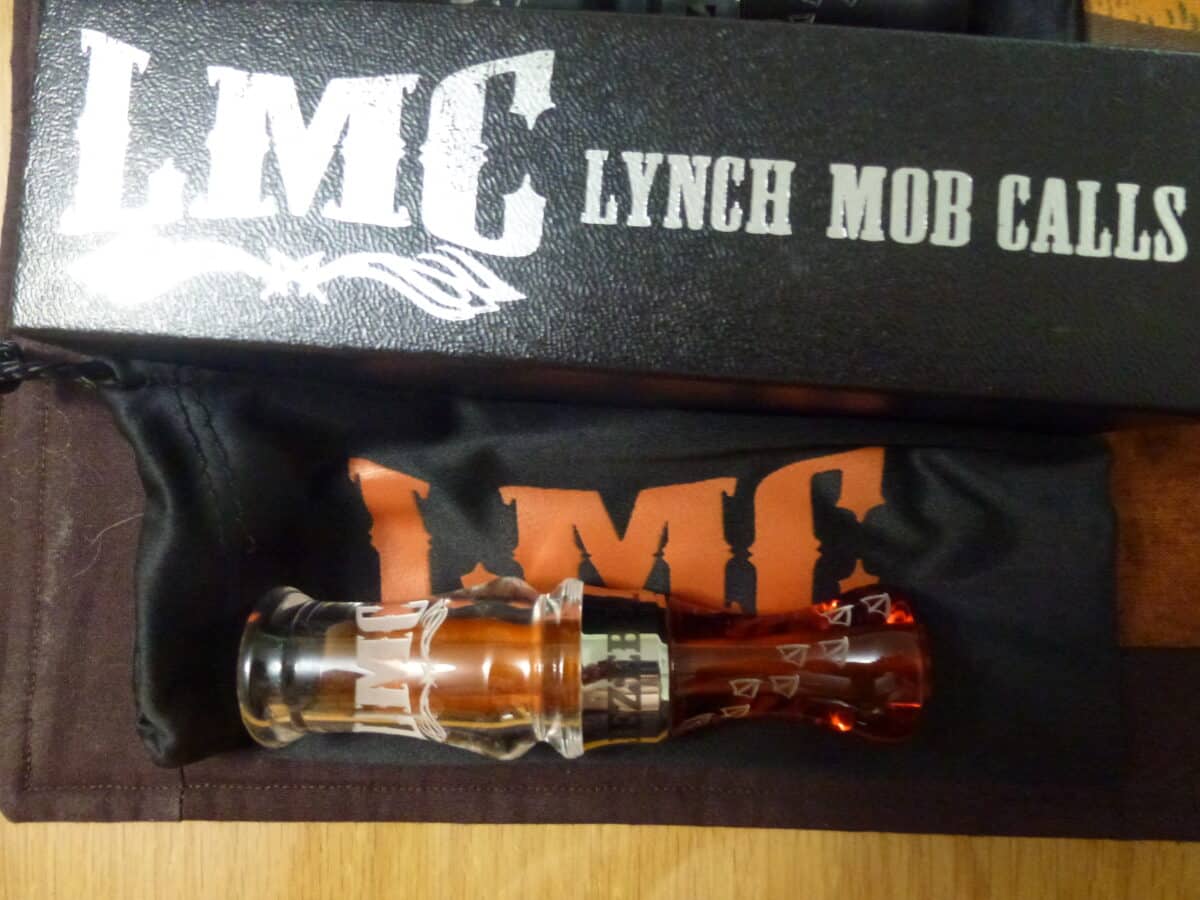 DUCK CALLS KILLER Lynch Mob Calls 80 $ CHAQUE