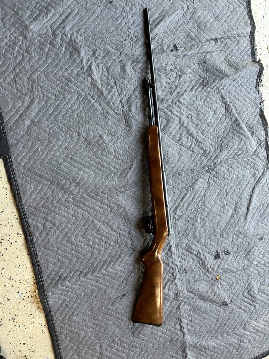 22 Higgins model 101.25