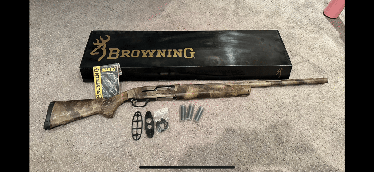 Browning Maxus a-tacs