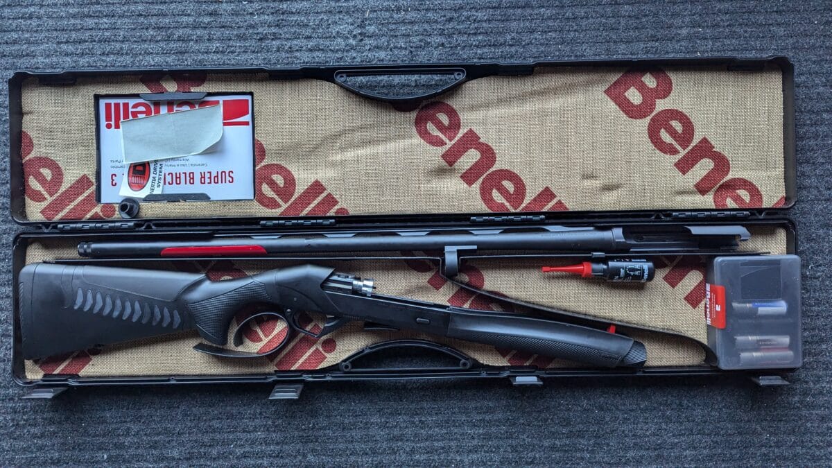 Neuf Benelli super black eagle 3 gauché