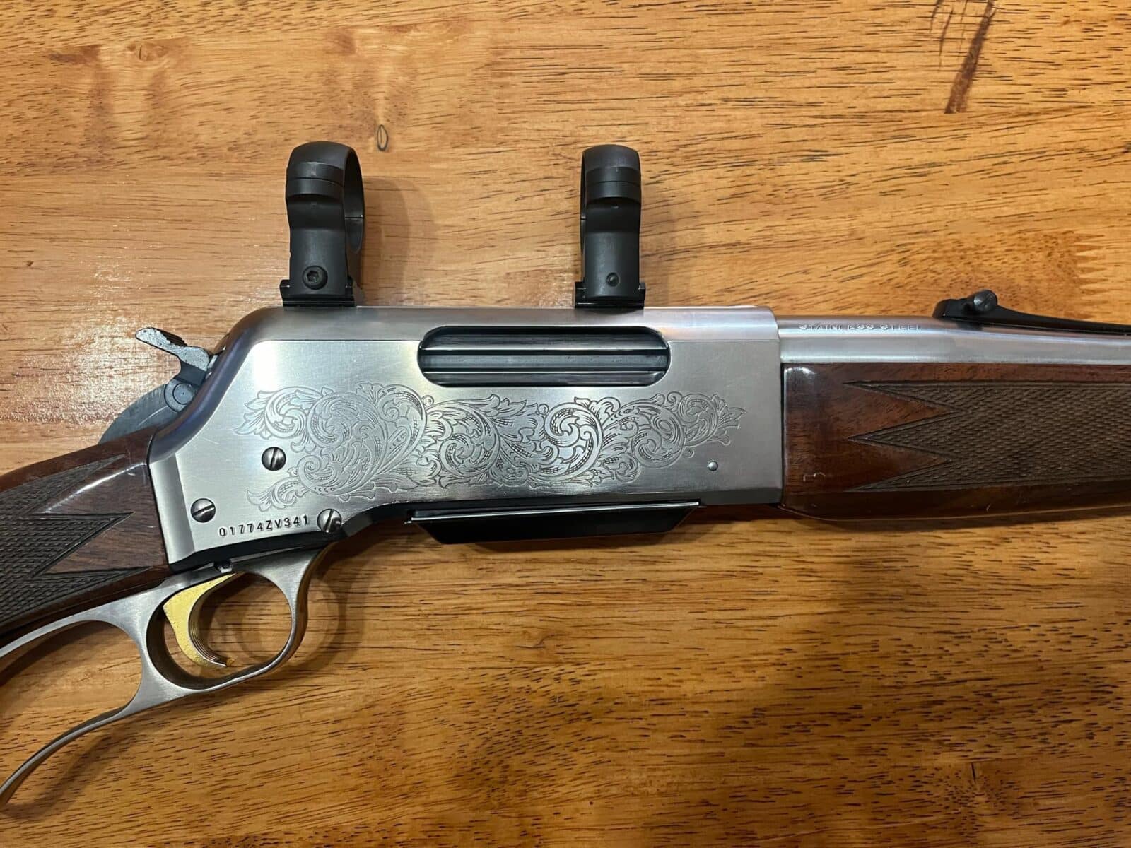 Browning blr white gold medaillion