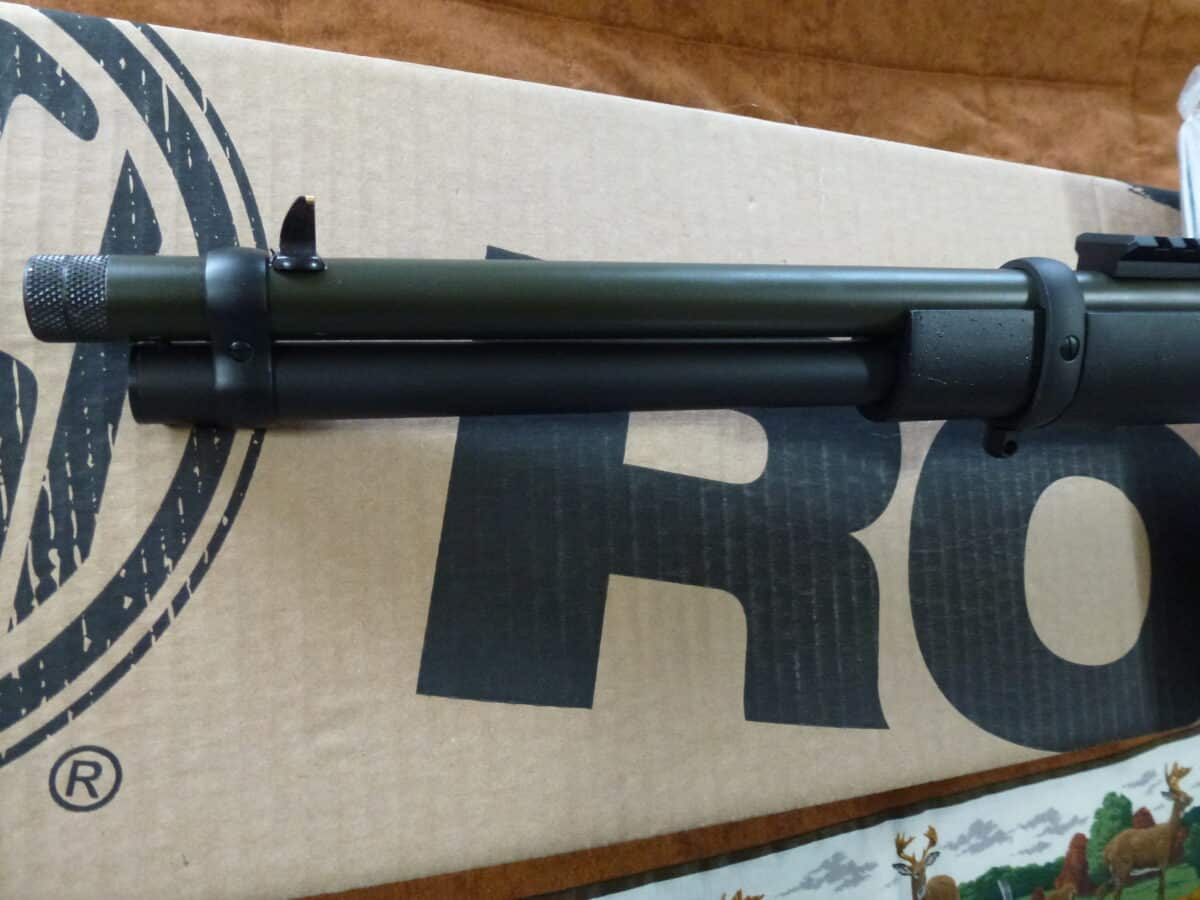 ***NEW IN BOX ***ROSSI R92 44Rem mag green cerakote