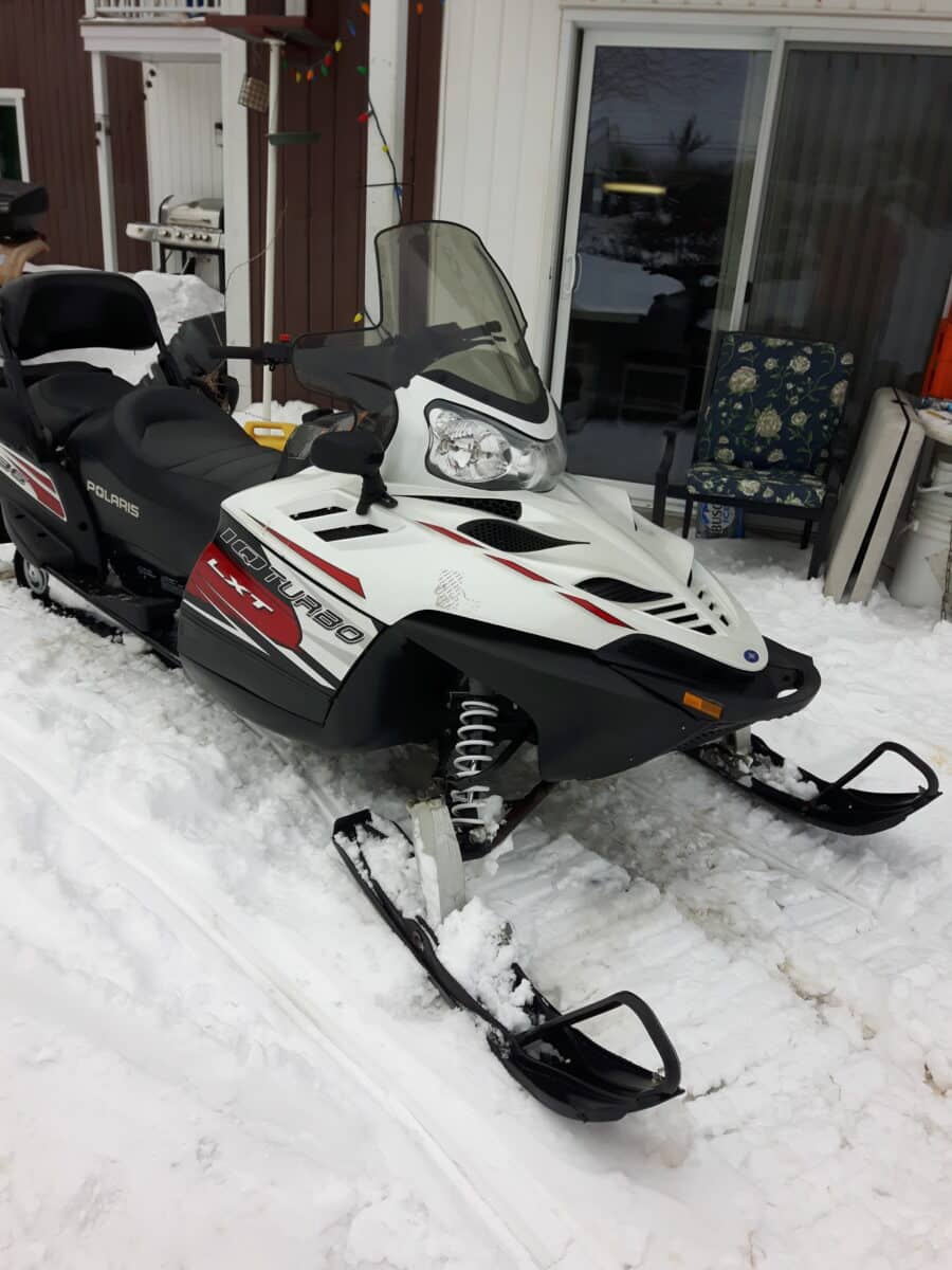 2011 polaris iq 750 turbo touring xlt echange possible