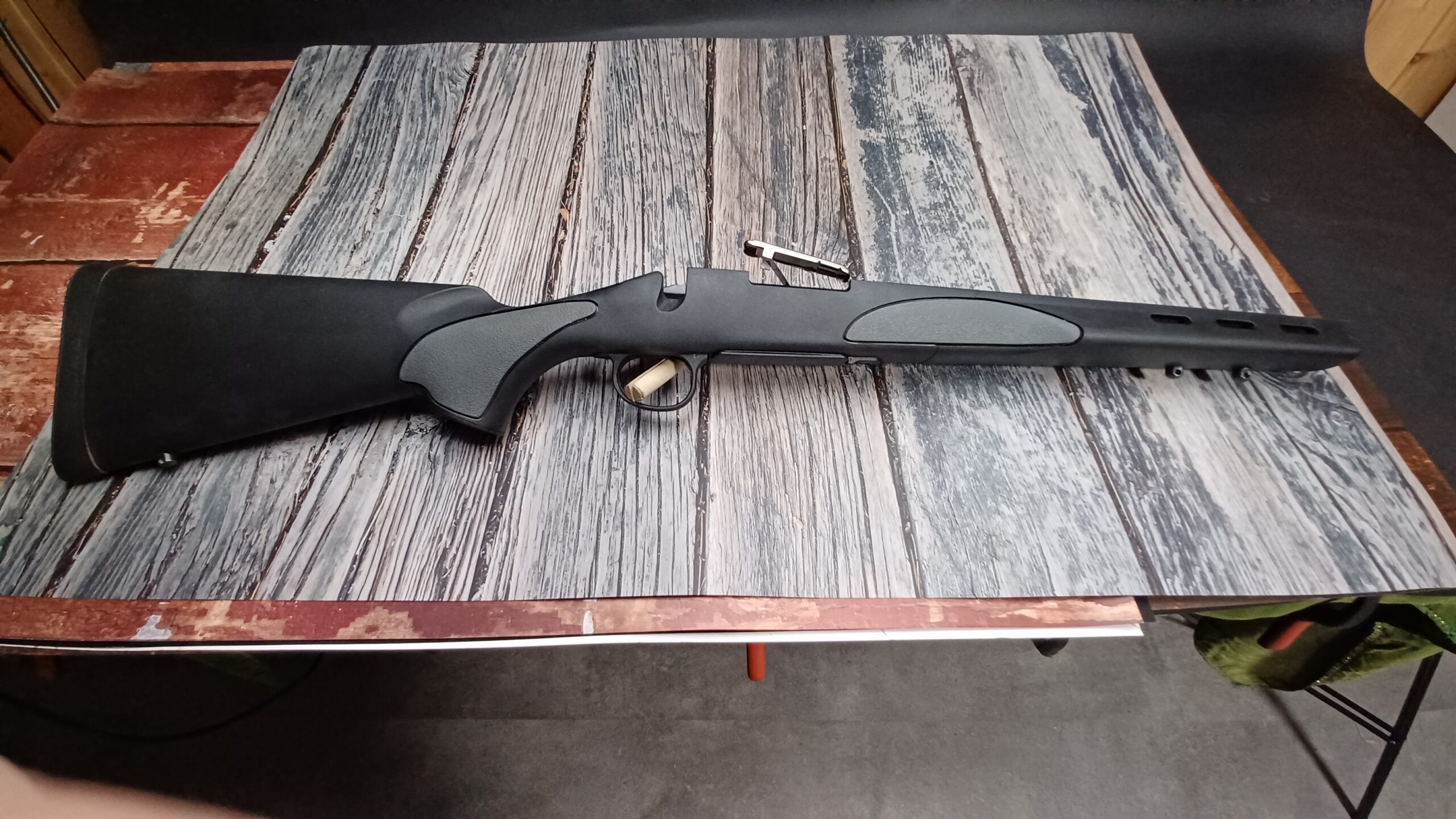 Crosse Remington 700 SA neuve