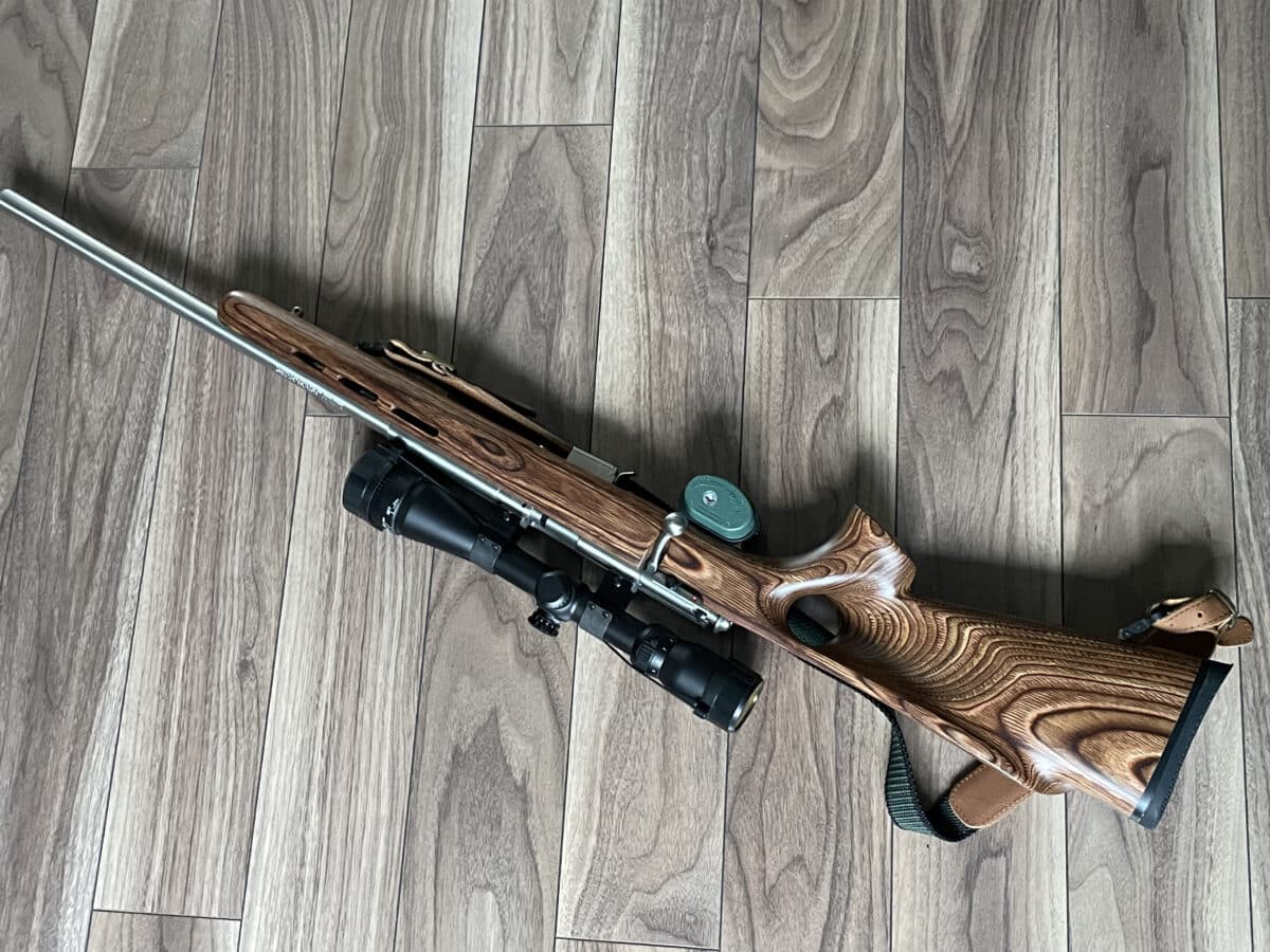 Savage Model 93R17 : Modèle exclusif