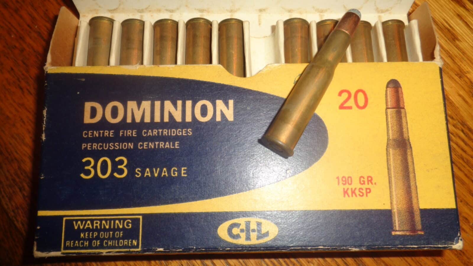 BOITE de balles 303 SAVAGE 190 Gr. ( collection )