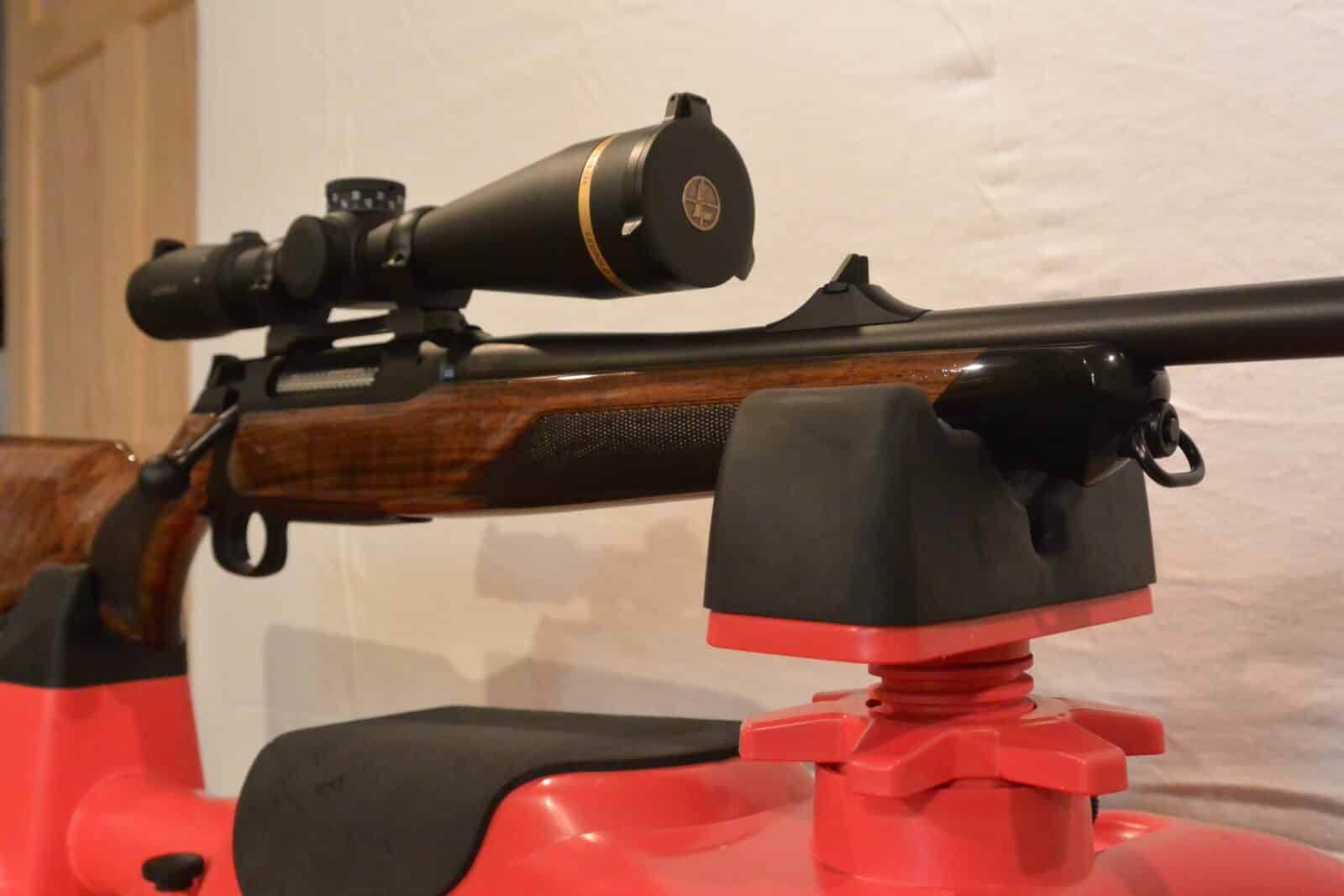 Carabine SAUER 404 avec téléscope Leupold