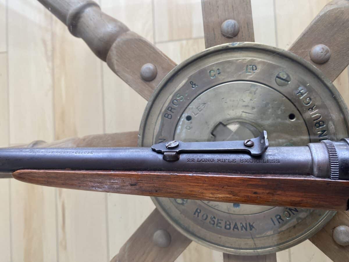 BROWNING SEMI-AUTO CAL. 22 LR MADE IN BELGIUM