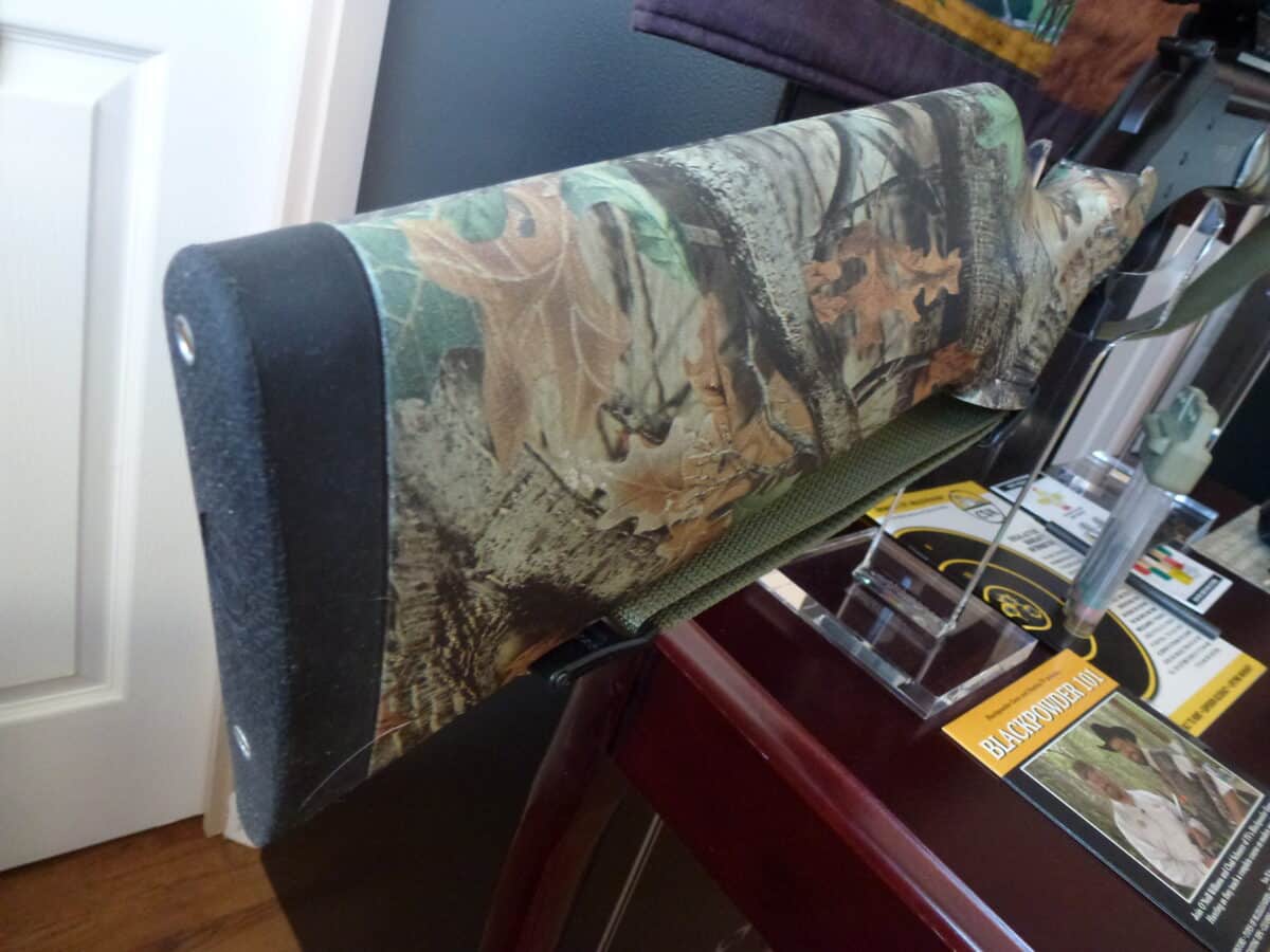 MUZZLELOADER CVA WOLF CAMO CAL. .50 avec telescope BUSHNELL