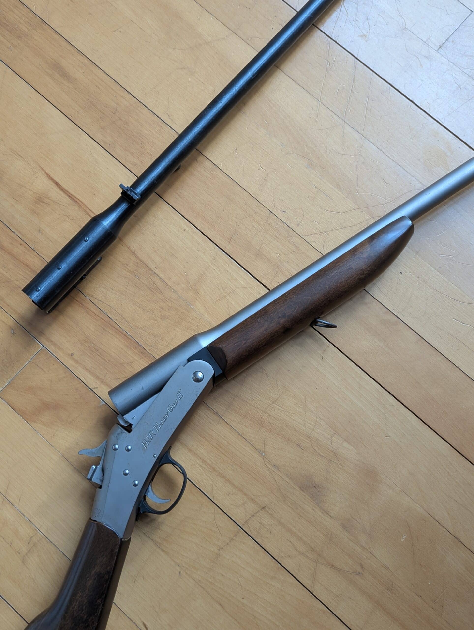 Fusil Harrison et Richardson calibre 20 et 30-30