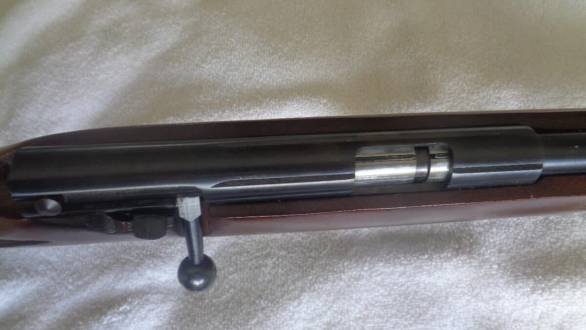 Carabines SAVAGE MK 2 Bolt Action & Cooey mod. 64 (s-auto) .22