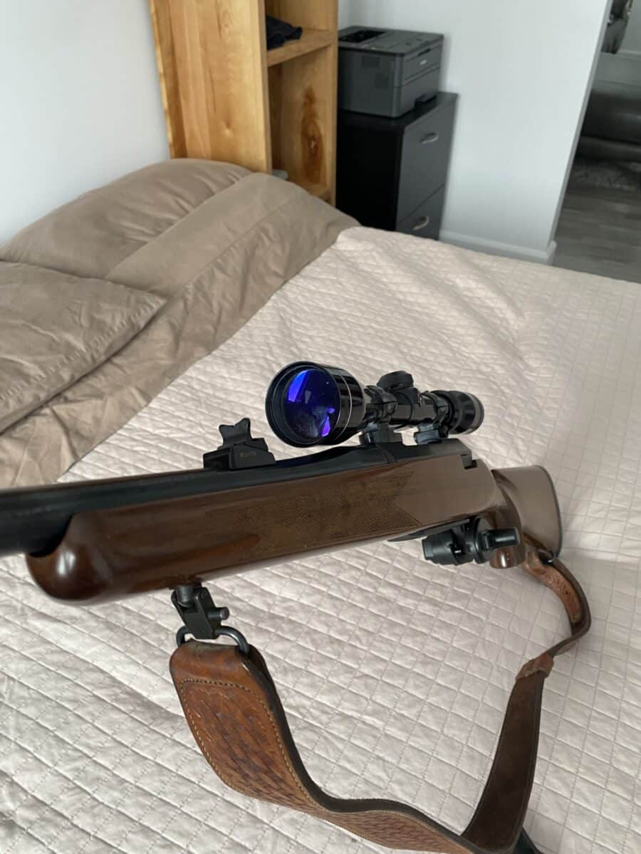 Browning 7 mm avec lunette Tasco