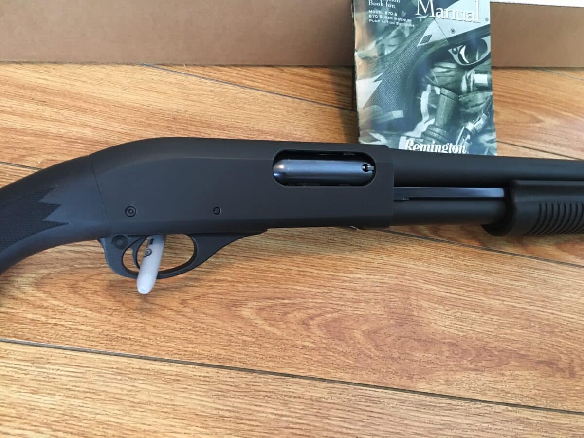 Remington 870 Police, cal 12. Neuf.