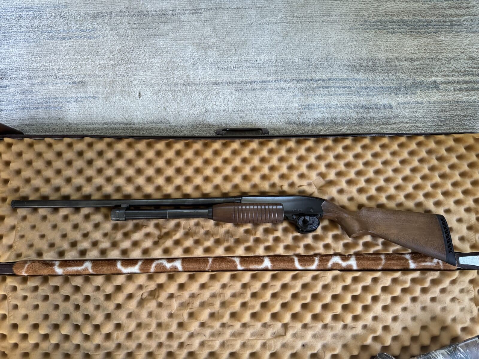 Winchester ranger model 120 youth 20Ga 3po