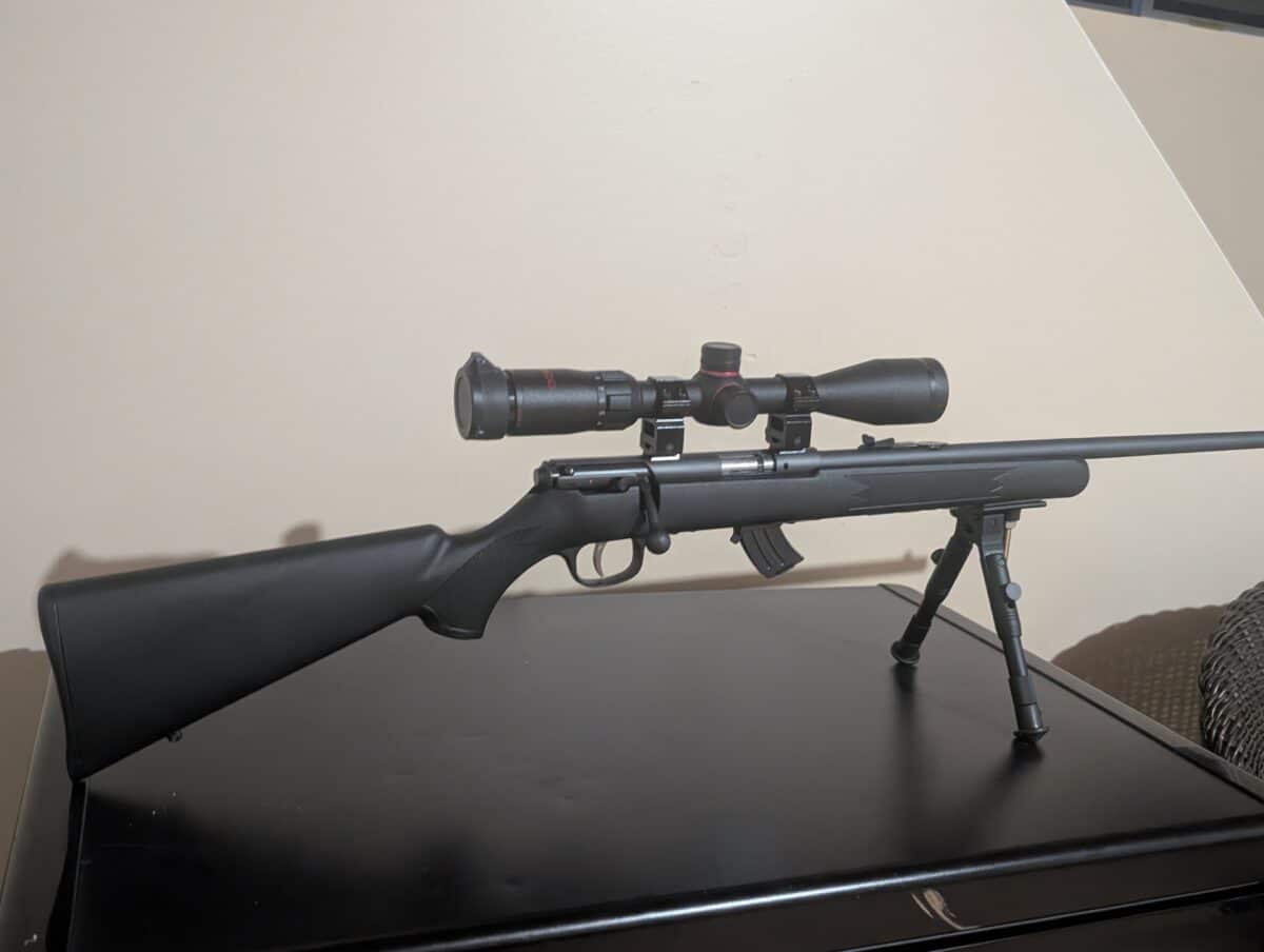 Savage Mark 2 comme neuve scope trépied
