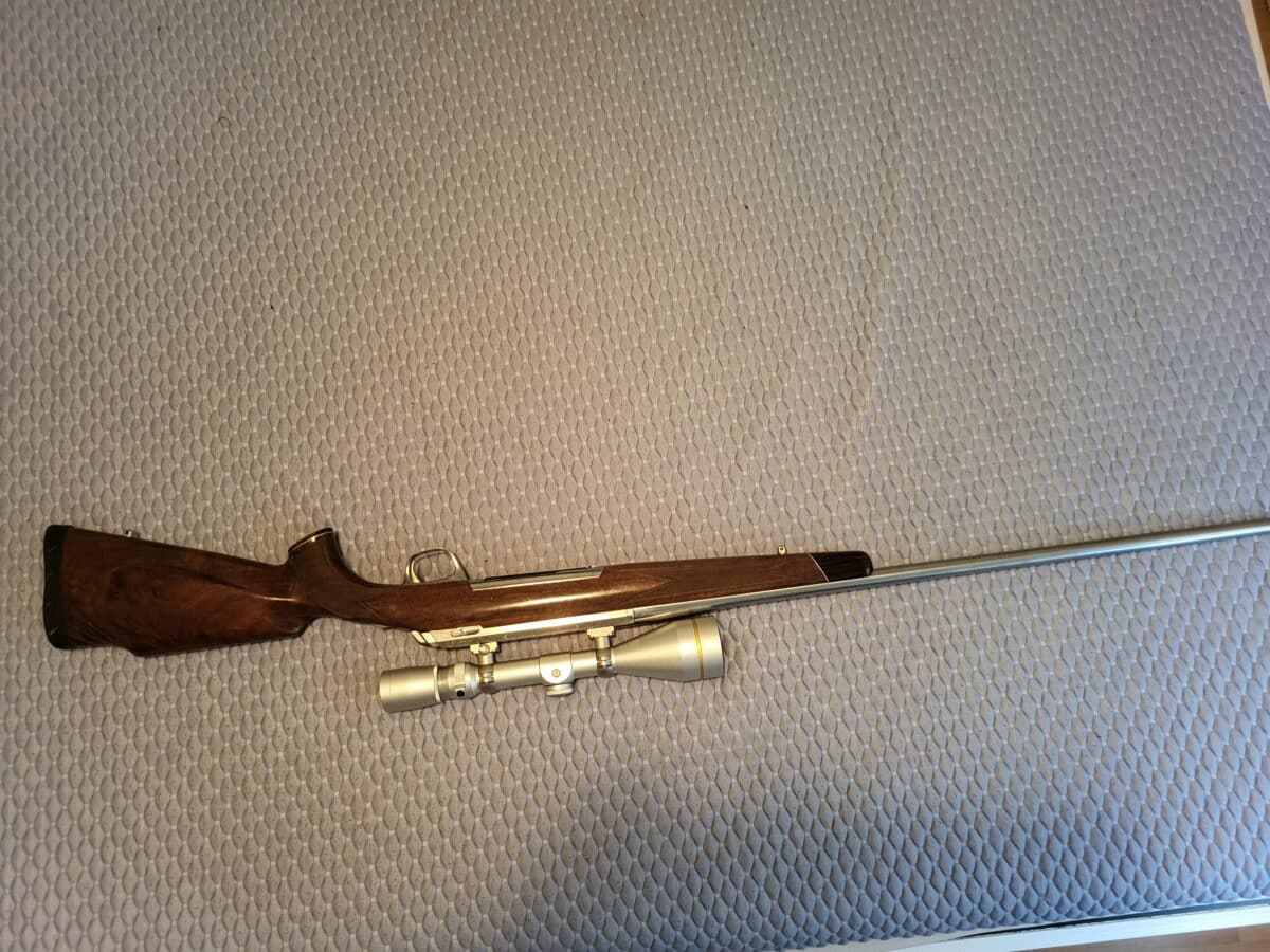 Browning x-bolt white gold medallion 7mm rem mag